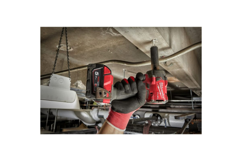 Гайковерт аккумуляторный MILWAUKEE M18 FIW2F38-0X FUEL (без АКБ и ЗУ) 4933478650